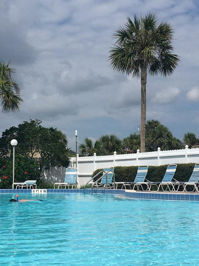 Ocean Life Beach Condo - Only Steps To The Beach St. Augustine Beach Exterior foto